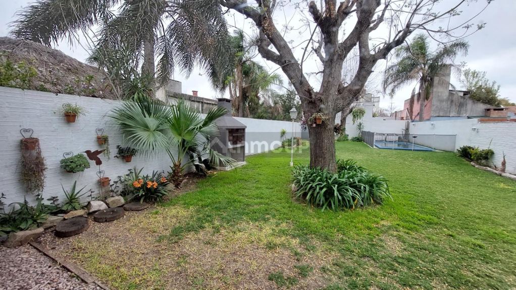 Casa en Venta en Hurlingham, G.B.A. Zona Oeste