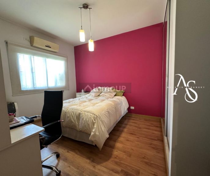 Casa en Venta en Hurlingham, G.B.A. Zona Oeste