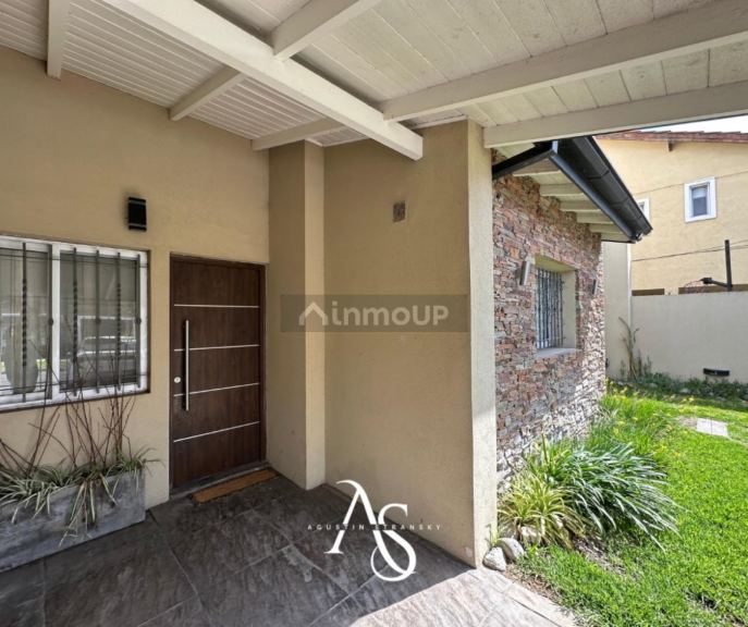 Casa en Venta en Hurlingham, G.B.A. Zona Oeste