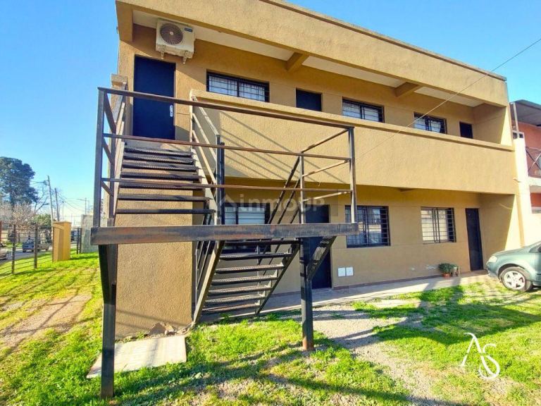 P H en Venta en San Miguel, G.B.A. Zona Norte