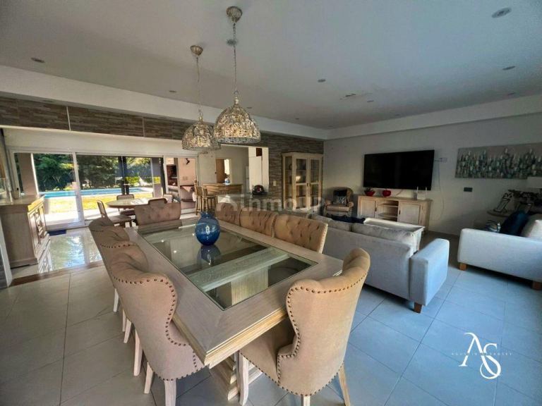 Casa en Venta en Campana, G.B.A. Zona Norte