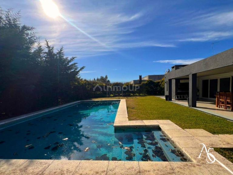 Casa en Venta en Campana, G.B.A. Zona Norte