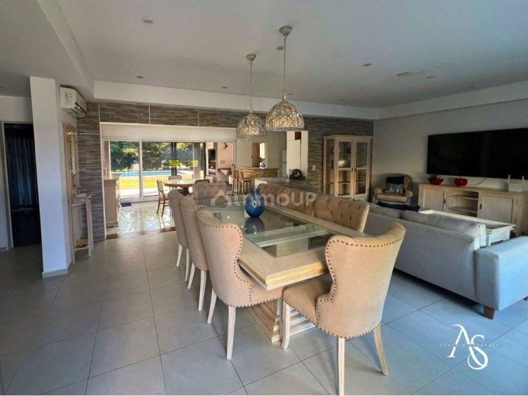 Casa en Venta en Campana, G.B.A. Zona Norte