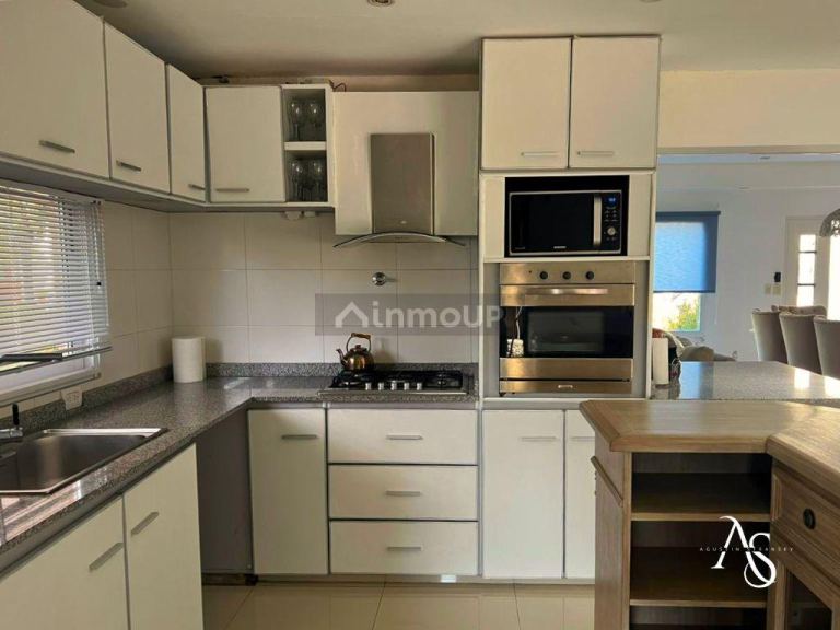 Casa en Venta en Campana, G.B.A. Zona Norte