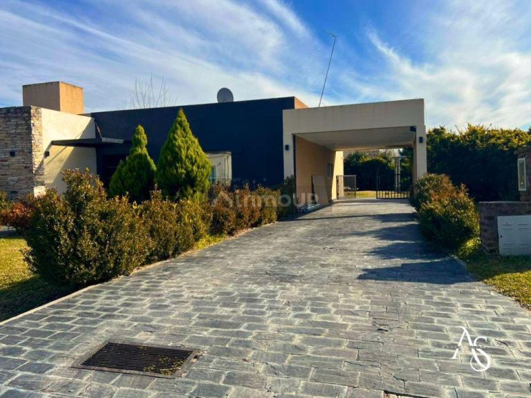 Casa en Venta en Campana, G.B.A. Zona Norte