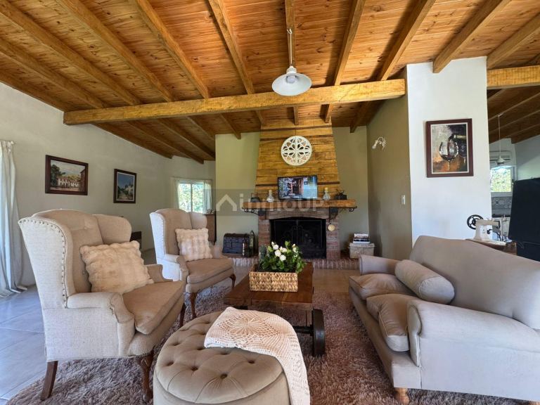 Casa en Venta en General Roca, Rio Negro
