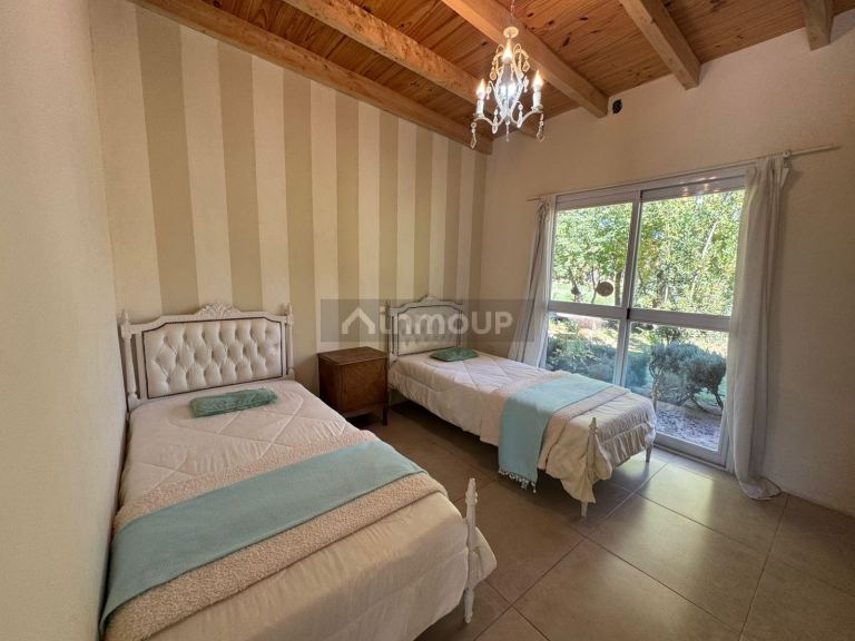Casa en Venta en General Roca, Rio Negro