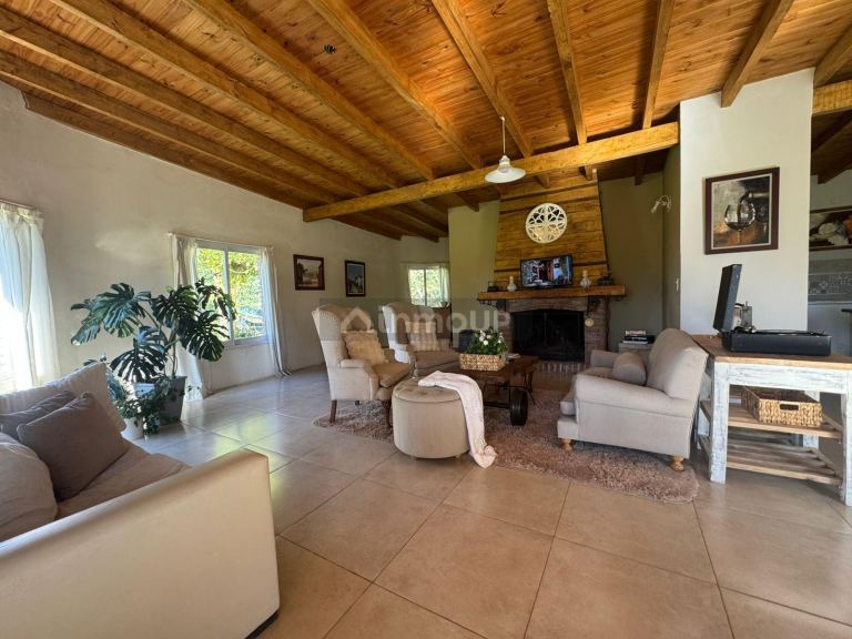 Casa en Venta en General Roca, Rio Negro