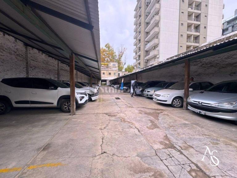 Cochera en Venta en Tres de Febrero, G.B.A. Zona Oeste