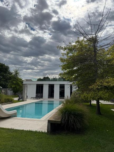 Casa en Venta en Funes, Santa Fe