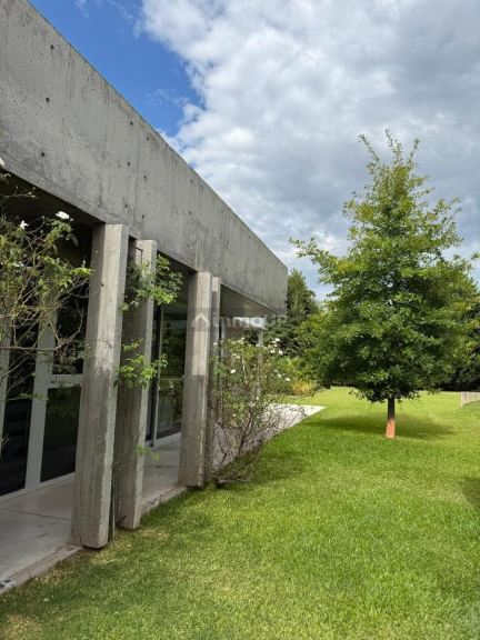 Casa en Venta en Funes, Santa Fe