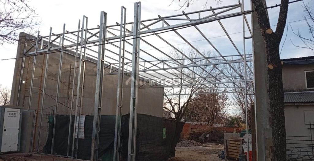Galpon en Venta en Funes, Santa Fe