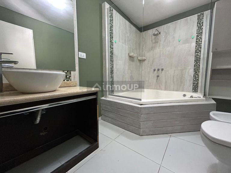 Casa en Venta en Rosario, Santa Fe