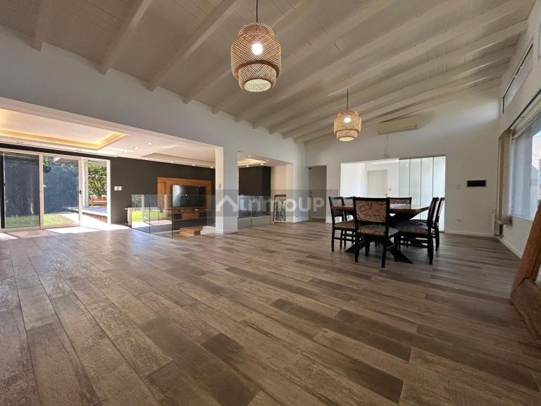 Casa en Venta en Rosario, Santa Fe