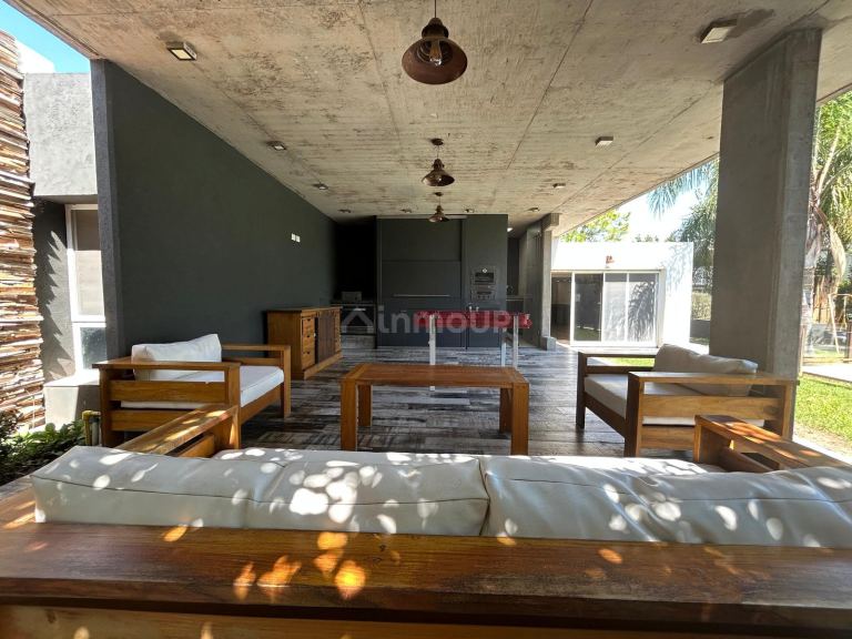 Casa en Venta en Rosario, Santa Fe