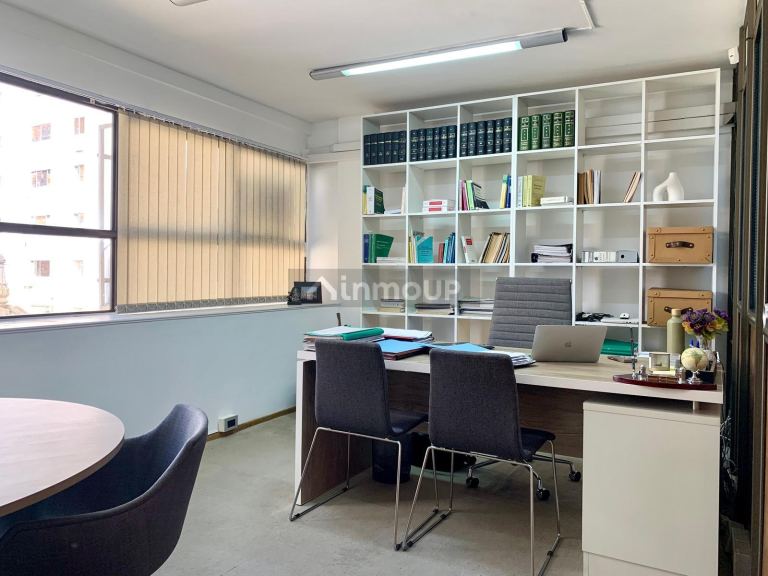 Oficina en Venta en Rosario, Santa Fe