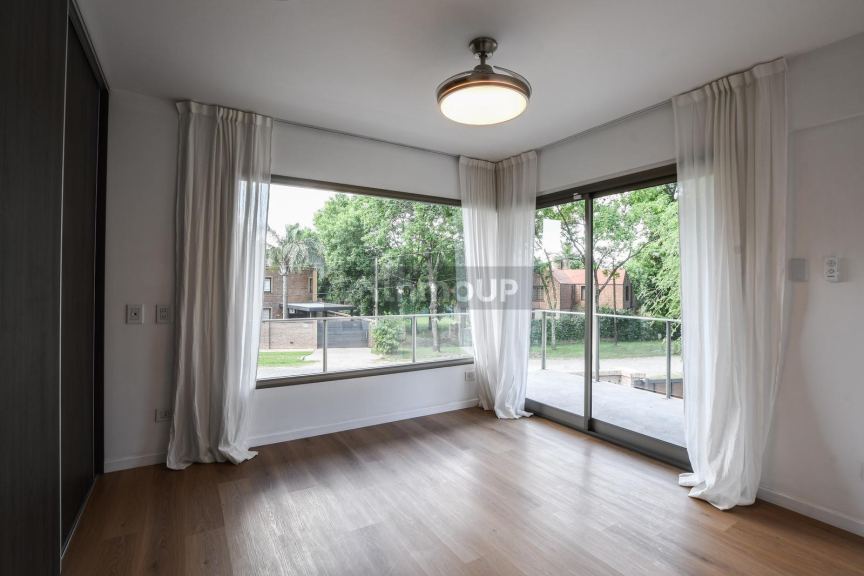 Casa en Venta en Funes, Santa Fe