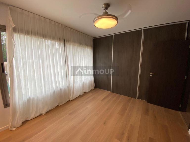 Casa en Venta en Funes, Santa Fe