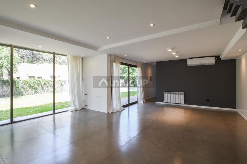 Casa en Venta en Funes, Santa Fe