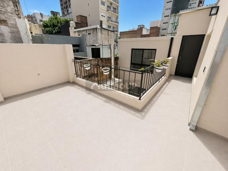 P H en Venta en Rosario, Santa Fe