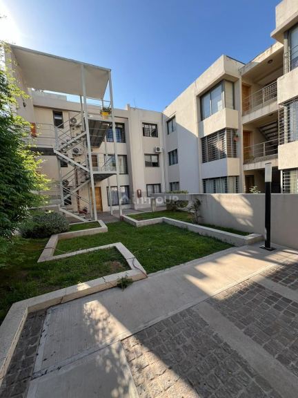 Departamento en Alquiler en Capital, Mendoza