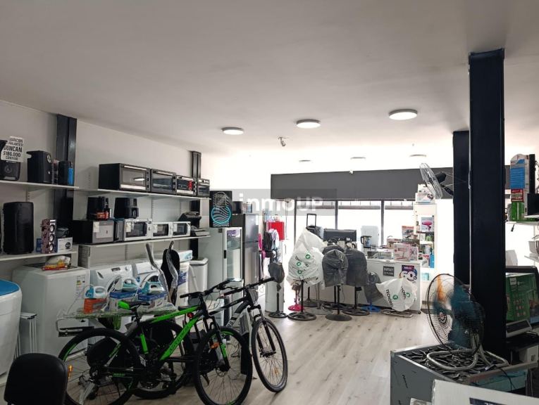 Local Comercial en Alquiler en Rosario, Santa Fe