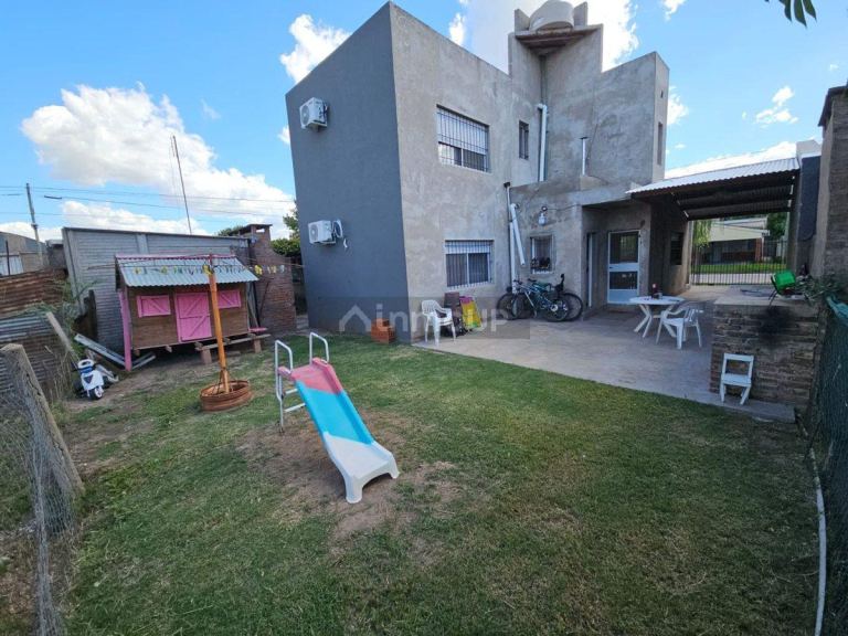 Casa en Venta en Roldán, Santa Fe