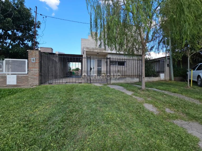Casa en Venta en Roldán, Santa Fe
