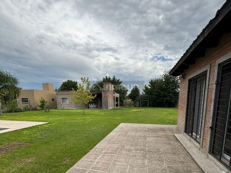 Casa en Venta en Roldán, Santa Fe