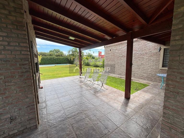 Casa en Venta en Roldán, Santa Fe