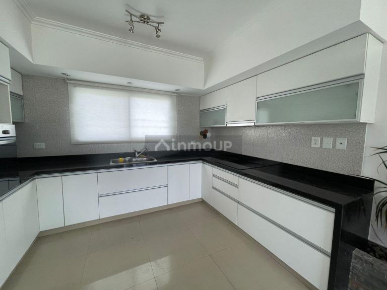 Casa en Venta en Esteban Echeverria, G.B.A. Zona Sur