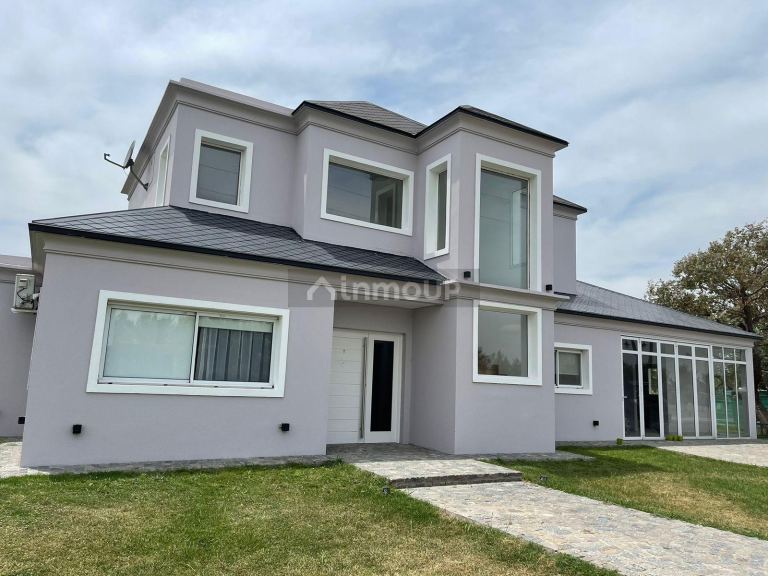 Casa en Venta en Esteban Echeverria, G.B.A. Zona Sur