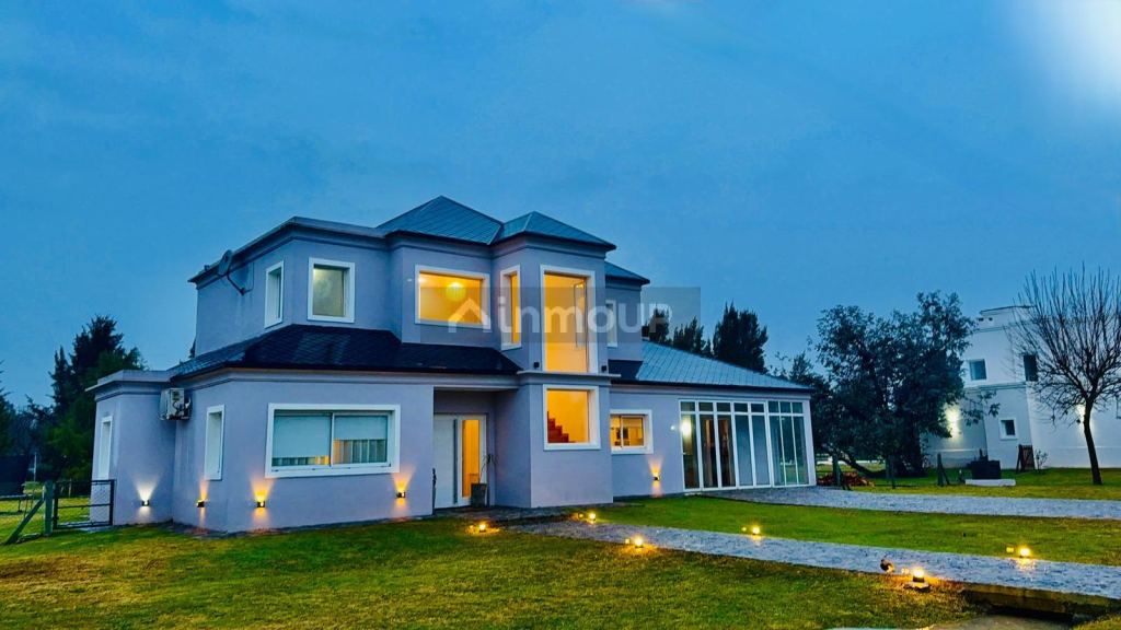 Casa en Venta en Esteban Echeverria, G.B.A. Zona Sur