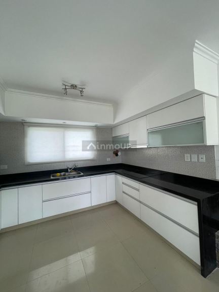 Casa en Venta en Esteban Echeverria, G.B.A. Zona Sur