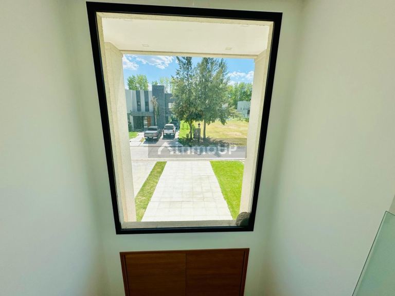 Casa en Venta en San Vicente, G.B.A. Zona Sur