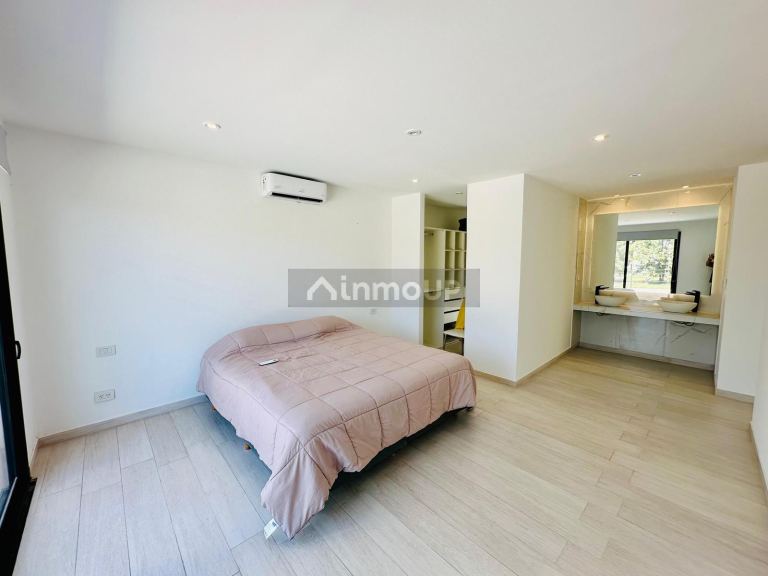 Casa en Venta en San Vicente, G.B.A. Zona Sur