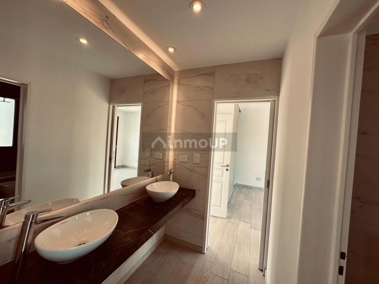 Casa en Venta en San Vicente, G.B.A. Zona Sur