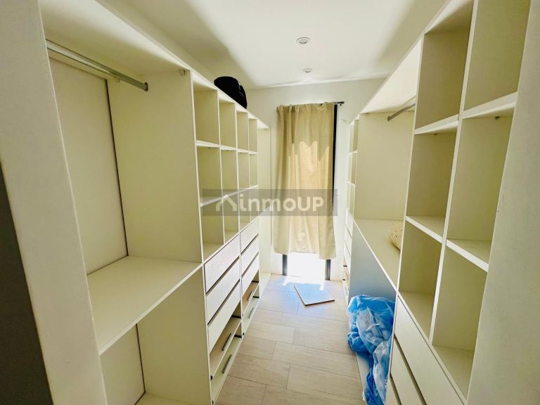Casa en Venta en San Vicente, G.B.A. Zona Sur
