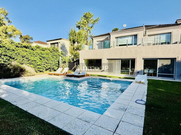 Casa en Venta en Esteban Echeverria, G.B.A. Zona Sur