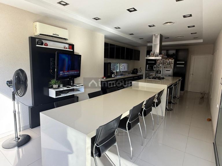 Casa en Venta en Esteban Echeverria, G.B.A. Zona Sur