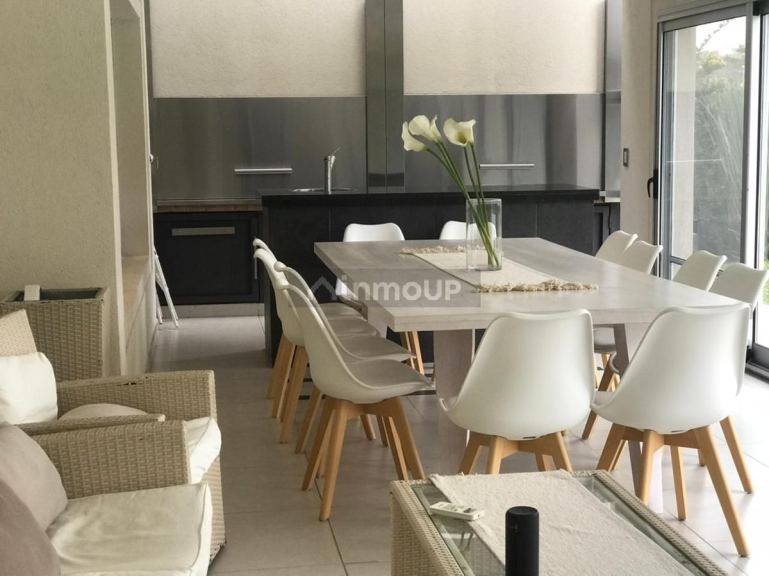 Casa en Venta en Esteban Echeverria, G.B.A. Zona Sur