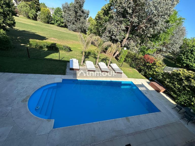 Casa en Alquiler Temporario en Ezeiza, G.B.A. Zona Sur