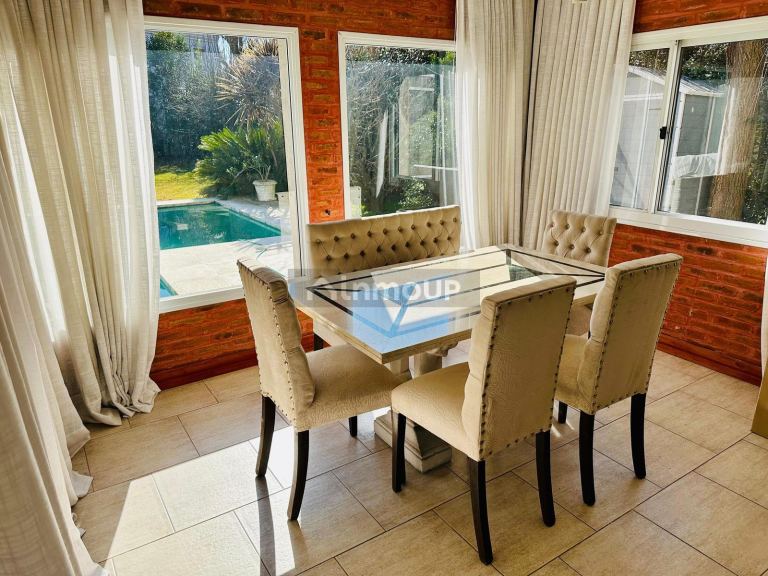 Casa en Venta en Ezeiza, G.B.A. Zona Sur