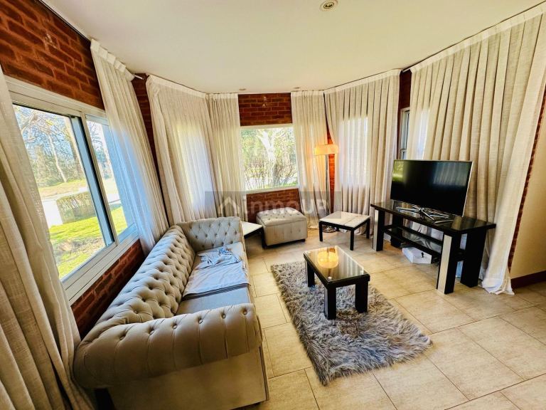 Casa en Venta en Ezeiza, G.B.A. Zona Sur