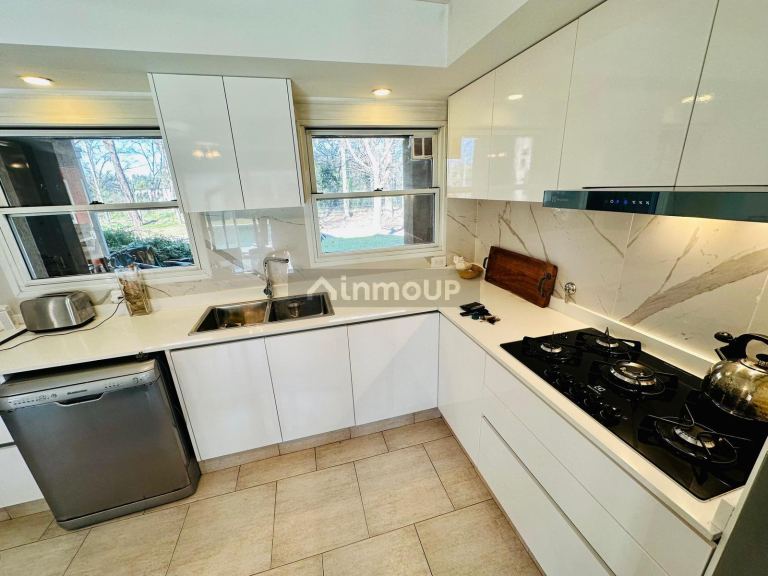 Casa en Venta en Ezeiza, G.B.A. Zona Sur