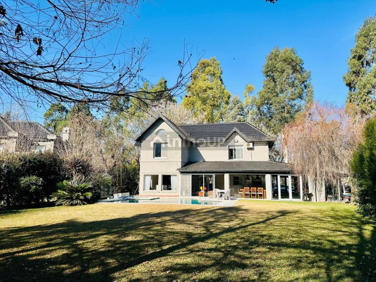 Casa en Venta en Ezeiza, G.B.A. Zona Sur