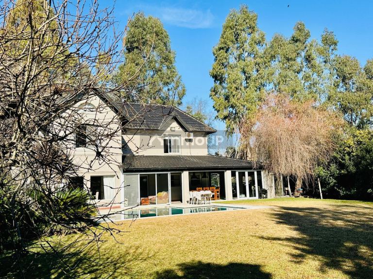 Casa en Venta en Ezeiza, G.B.A. Zona Sur