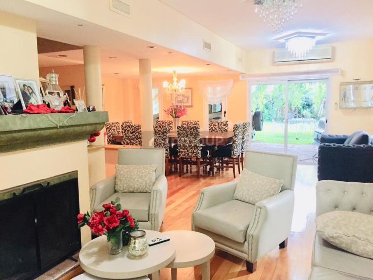 Casa en Venta en Ezeiza, G.B.A. Zona Sur