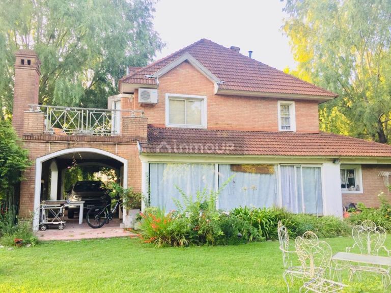Casa en Venta en Ezeiza, G.B.A. Zona Sur