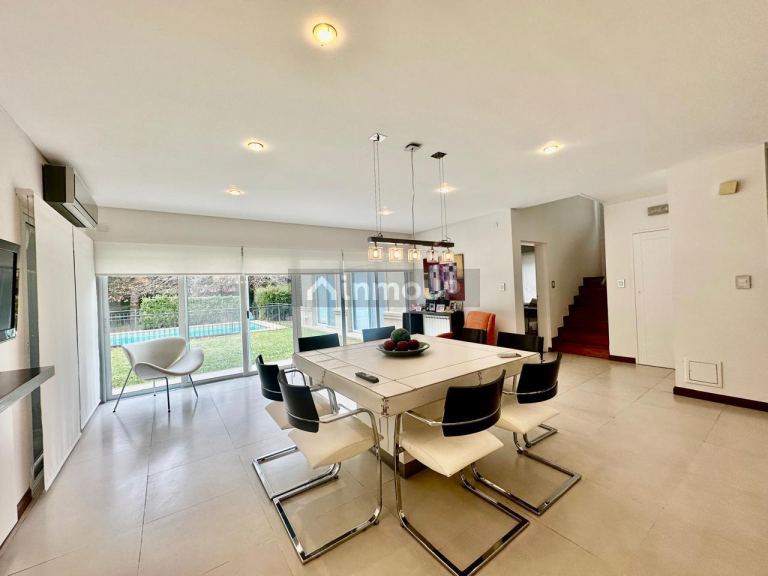 Casa en Venta en Ezeiza, G.B.A. Zona Sur